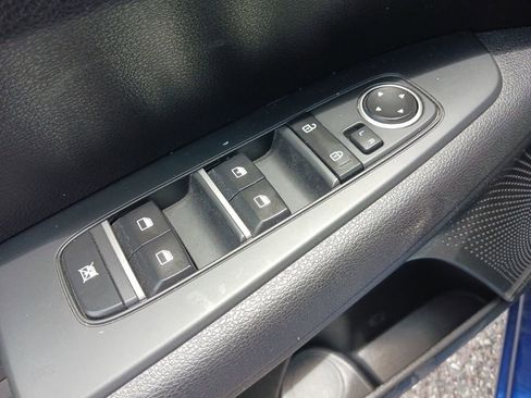Used 2024 Kia Forte LXS FWD image 25