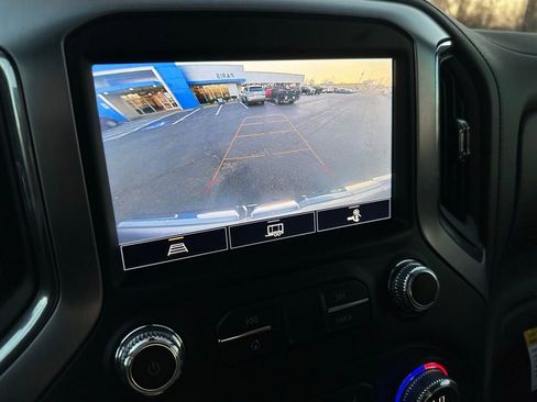 Used 2022 GMC Sierra 1500 SLT image 26