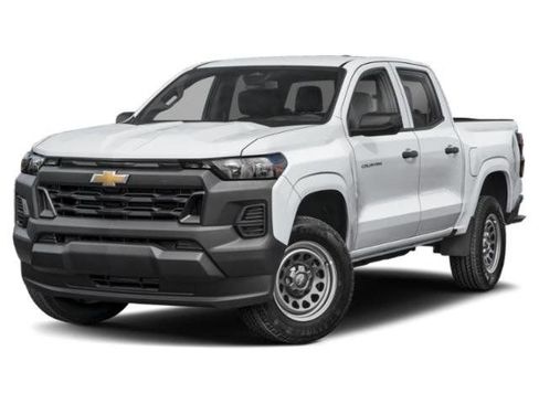 Used 2025 Chevrolet Colorado Trail Boss image 4