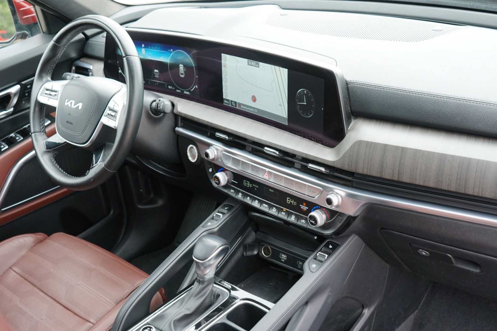 Certified 2023 Kia Telluride SX Prestige AWD/4WD image 24