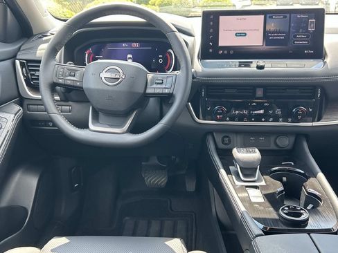 New 2026 Nissan Rogue Platinum w/ Platinum Premium Package AWD/4WD image 25