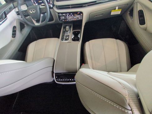 New 2026 INFINITI QX60 Luxe w/ Cargo Package AWD/4WD image 29