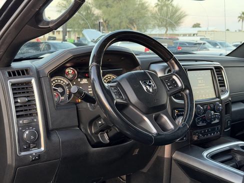 Used 2017 RAM 1500 Limited image 25