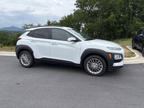 Used 2021 Hyundai Kona SEL AWD/4WD image 7