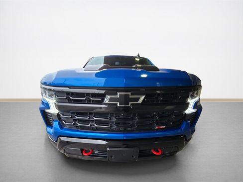 Used 2023 Chevrolet Silverado 1500 LT Trail Boss w/ LT Trail Boss Premium Package AWD/4WD image 9