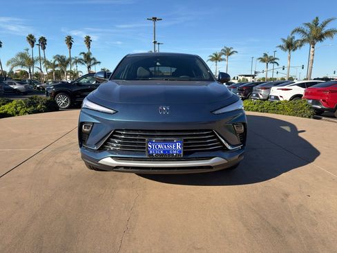 New 2026 Buick Envista Preferred image 2