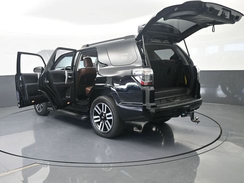 Used 2024 Toyota 4Runner Limited AWD/4WD image 76
