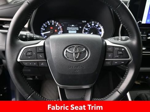 Used 2024 Toyota Highlander LE image 13