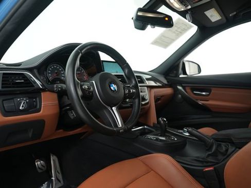 Used 2017 BMW M3 RWD image 23