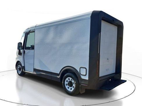 Used 2025 Chevrolet Brightdrop 400 w/ Battery Pack, Max Range image 3