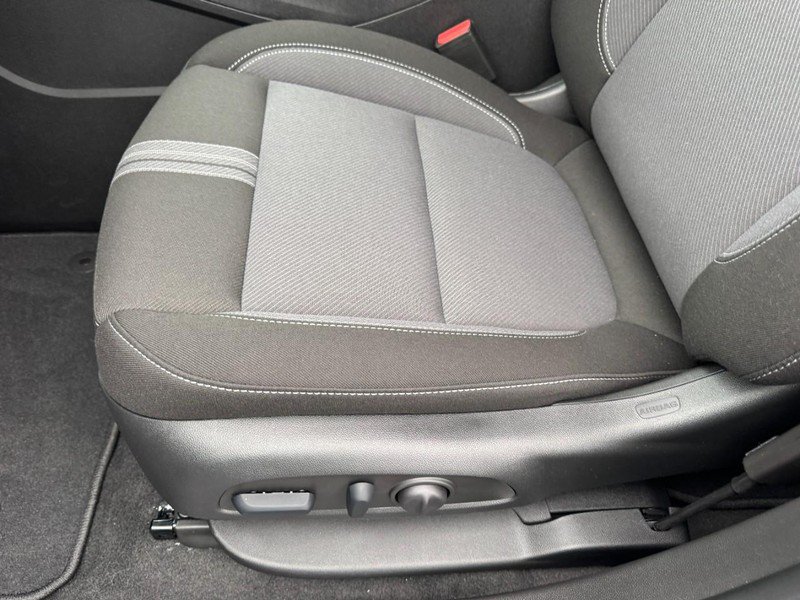 New 2026 Chevrolet Blazer LT w/ Convenience Package FWD image 9