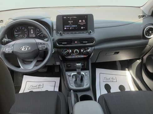 Used 2023 Hyundai Kona SEL AWD/4WD image 17