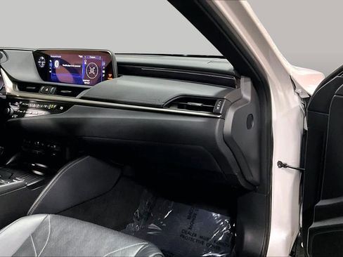 Used 2020 Lexus ES 300h w/ Accessory Package 2 FWD image 19