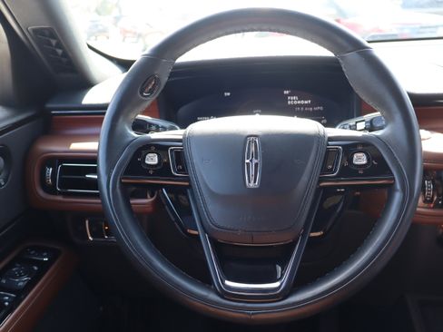 Used 2024 Lincoln Aviator Reserve w/ Elements Package Plus image 17