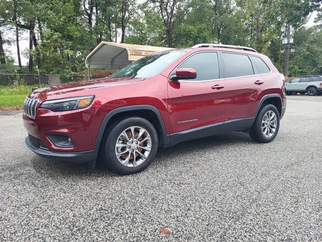Used 2021 Jeep Cherokee Latitude Lux w/ Comfort/Convenience Group FWD image 4