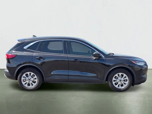 Used 2023 Ford Escape Active w/ Tech Pack #1 FWD image 7