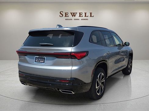 New 2026 Buick Enclave Sport Touring w/ LPO, Floor Liner Package image 4