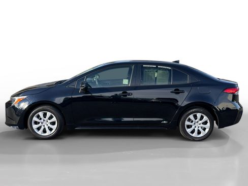 Used 2023 Toyota Corolla LE w/ Carpet Mat Package (TMS) AWD/4WD image 2