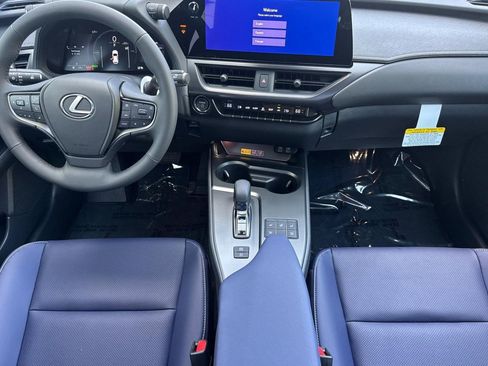 New 2026 Lexus UX 300h FWD image 15