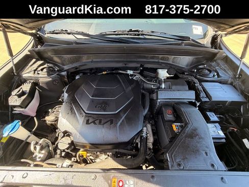 Used 2023 Kia Telluride EX w/ EX Captain's Chair Package AWD/4WD image 29