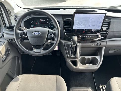 Used 2024 Ford Transit 350 XLT RWD image 24