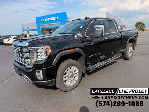 Used 2022 GMC Sierra 2500 Denali w/ Denali Ultimate Package AWD/4WD image 1
