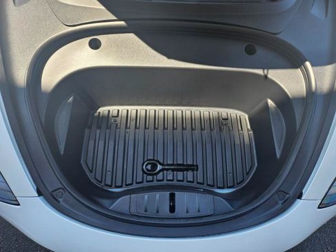 Used 2023 Tesla Model 3 Standard Range RWD image 22