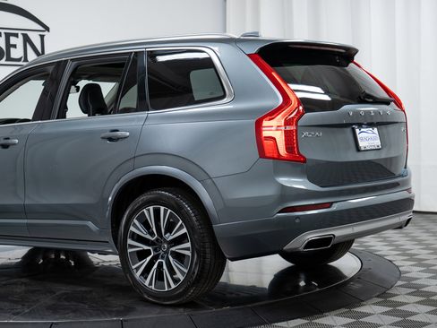 Used 2020 Volvo XC90 T6 Momentum image 29