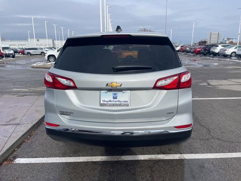 Used 2020 Chevrolet Equinox LT image 4