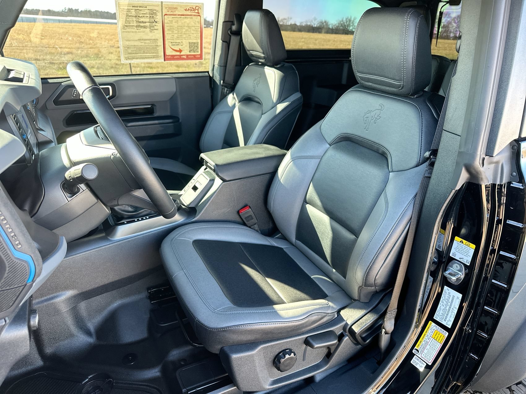 Used 2024 Ford Bronco Black Diamond AWD/4WD image 11