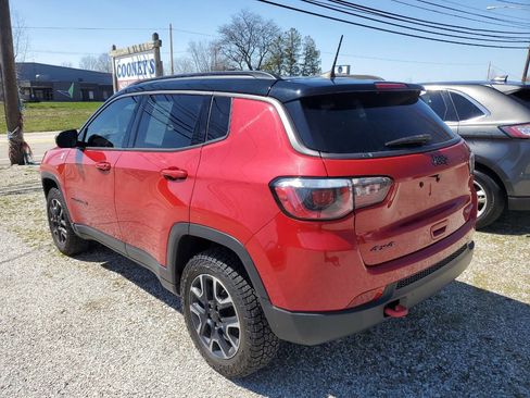 Used 2019 Jeep Compass Trailhawk image 4