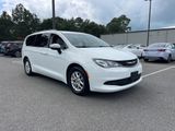 Used 2021 Chrysler Voyager Lxi image 4