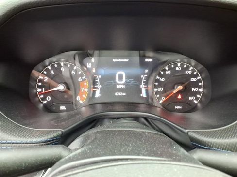 Used 2025 Jeep Compass Latitude w/ Convenience Group AWD/4WD image 17