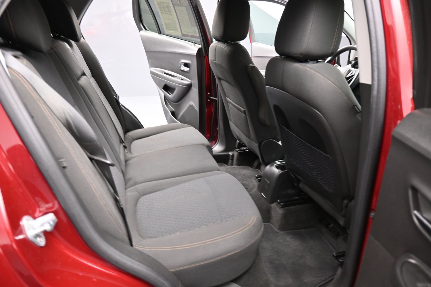 Used 2021 Chevrolet Trax LS w/ Tint and Cruise Package AWD/4WD image 18