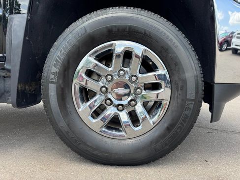 Used 2016 Chevrolet Silverado 3500 LT w/ LT Convenience Package AWD/4WD image 12