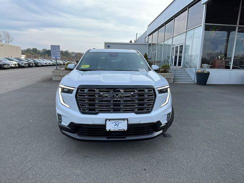 New 2026 GMC Acadia Denali Ultimate AWD/4WD image 2