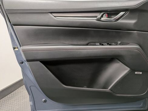 Used 2023 MAZDA CX-5 Carbon Edition image 8