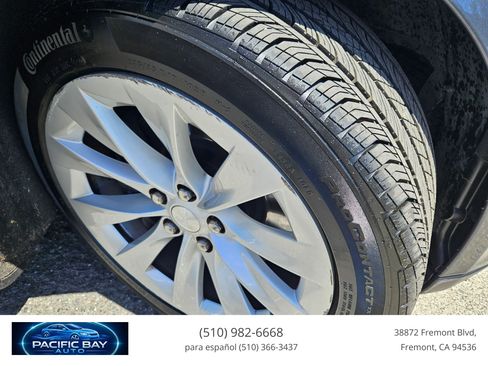 Used 2016 Tesla Model S 70 RWD image 27