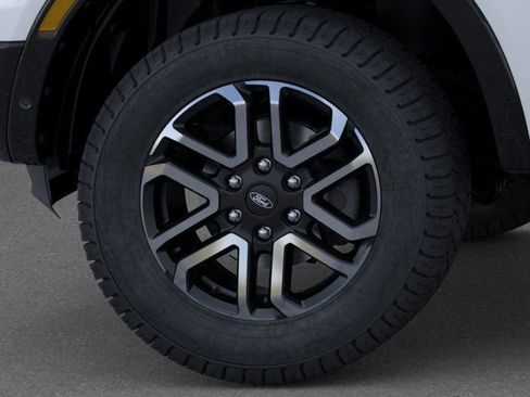 New 2025 Ford Ranger Lariat w/ Trailer Tow Package image 19