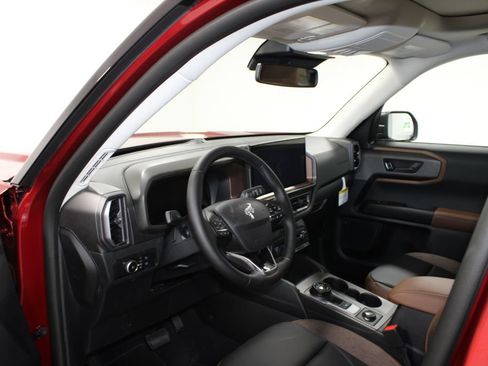 New 2026 Ford Bronco Sport Outer Banks w/ Outer Banks Tech Package+ AWD/4WD image 20