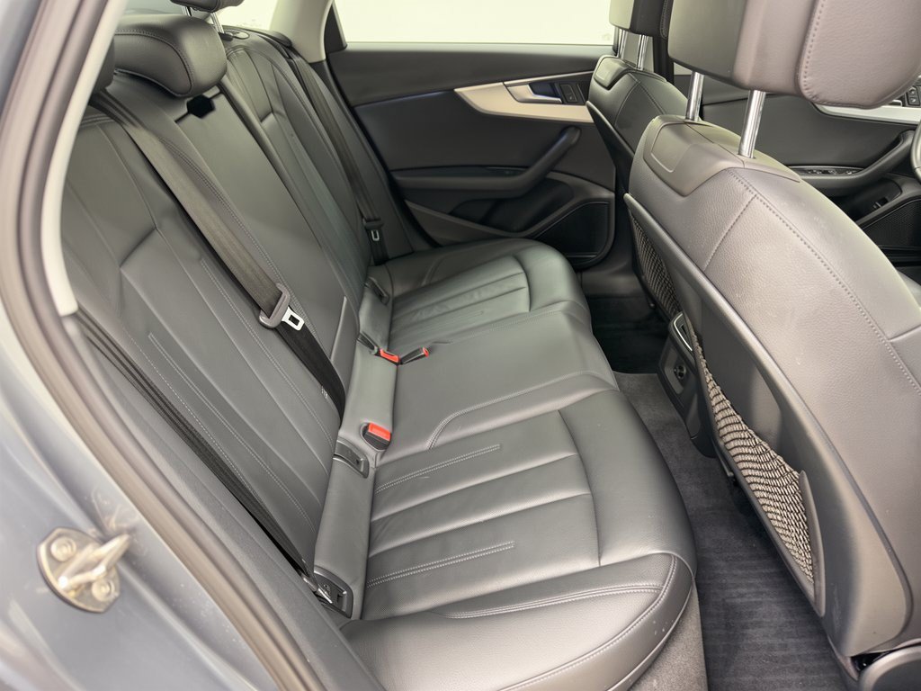 Used 2017 Audi A4 2.0T Premium Plus FWD image 29