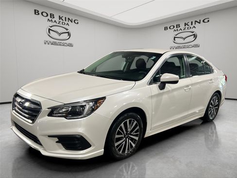 Used 2019 Subaru Legacy 2.5i Premium AWD/4WD image 1