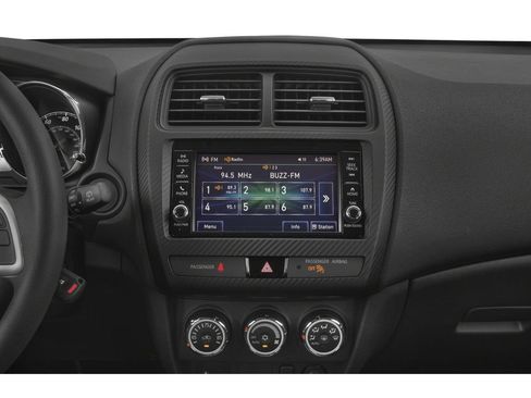 Used 2018 Mitsubishi Outlander Sport ES AWD/4WD image 7