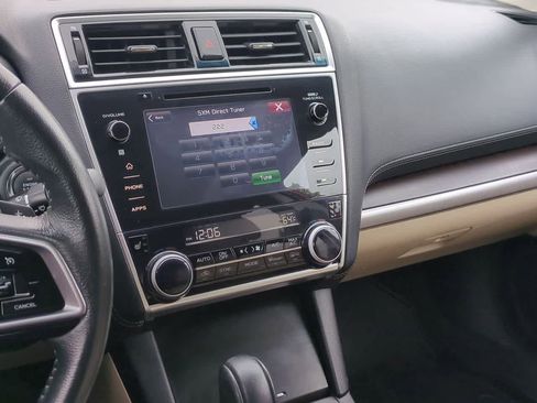 Used 2018 Subaru Outback 2.5i Limited image 28