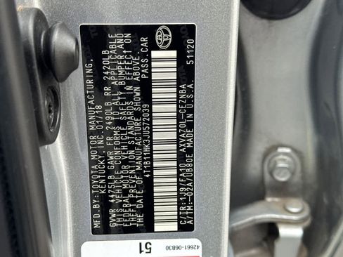 Used 2018 Toyota Camry L image 26