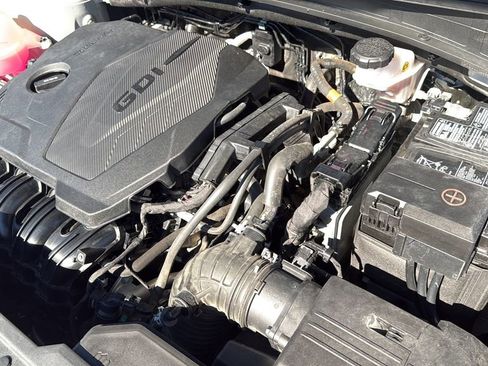 Used 2023 Kia Sportage SX image 21