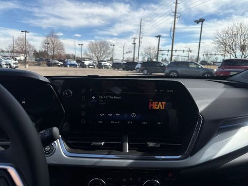 New 2026 Chevrolet Trax LT w/ Driver Confidence Package image 18