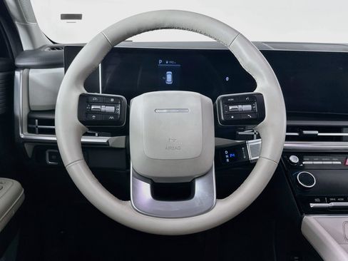 Used 2026 Hyundai Santa Fe SEL FWD image 18