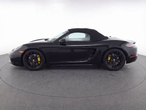 Used 2022 Porsche 718 Boxster image 4