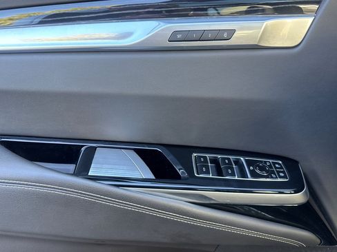 Certified 2025 Cadillac Escalade Sport w/ LPO, ONYX Package AWD/4WD image 10